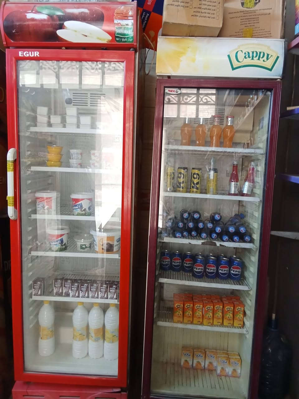 ثلاجة • للبيع