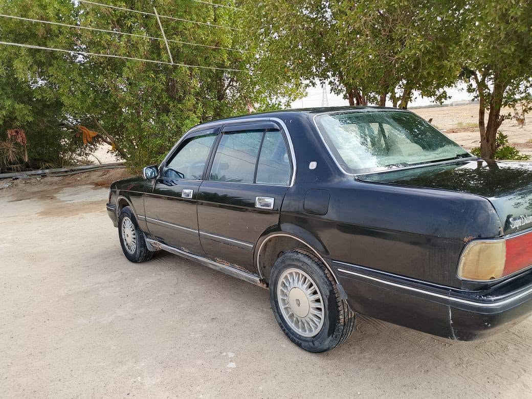 ارنب ايسر بلاد مديل 1993
بأسمي مشروع وطني بأسمي 
تخم تاير جديد حداديه جديده 
مكينه وكير 2500 خير من الله 
مكفوله من الكصه ونقل جذثه 
ب60 وبيه مجال 
مكاني البصره خور الزبير 
***********
