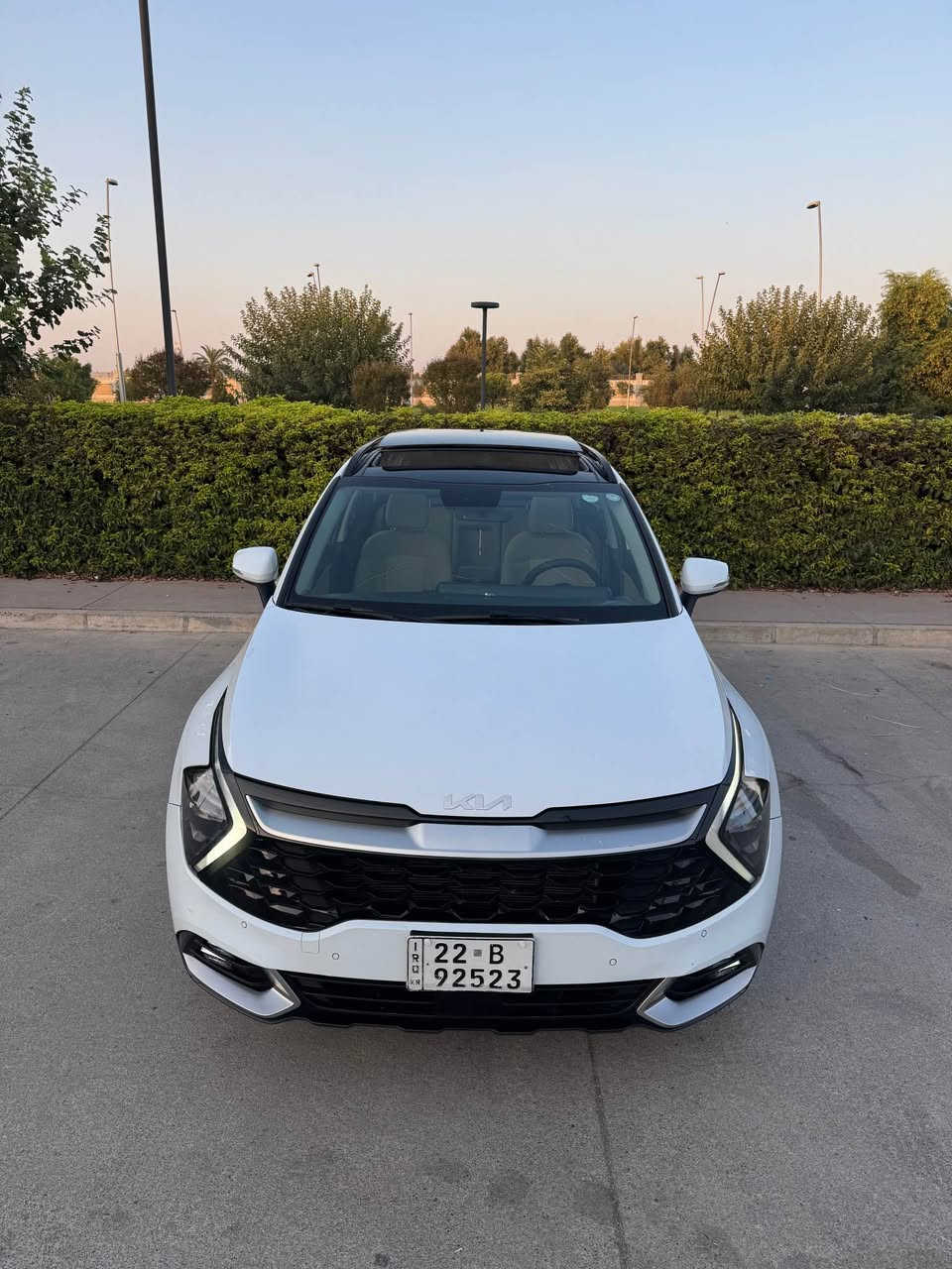 Kia Sportage 
کیا سپۆرتاج ٢٠٢٤ فول مواصفات 
خەلیجی سفری ئێرەیە
رەنگی سپی بەفری 
59,000km  کم ڕۆشتوە 
فول مواصفات 
پانۆرامە - گوشین هیتەر - سوکان هیتەر - بەسمە و شغال - ٣ مۆدی رۆشتن - سندوق شفت - ڕادار - کامێرە و حساس - لایت لید 

گێر و مەکینە و کارەبایات بێ کێشەیە 

بەناوکردنی بەشەرت 700$ غرامە پاش معامەلە دەتدەمەوە  

١ دەرگای پشت سایەق بە بیلادی شەریکە گۆڕاوە 
٢ بست بۆیاغی هەیە لە چاملغی پشتەوە 
٢-٣ جێگا تعدیل ساردی پێوەیە 
ئێرباگ هیچی نەتەقیوە 

سعری 188$ وەرەقە و مەجالی فرۆشتنی تێدایە 

رقم مۆبایل + واتساپ + ڤایبەر 
***********
0️⃣7️⃣5️⃣0️⃣3️⃣4️⃣7️⃣1️⃣3️⃣7️⃣0️⃣ شقلاوة, أربيل
