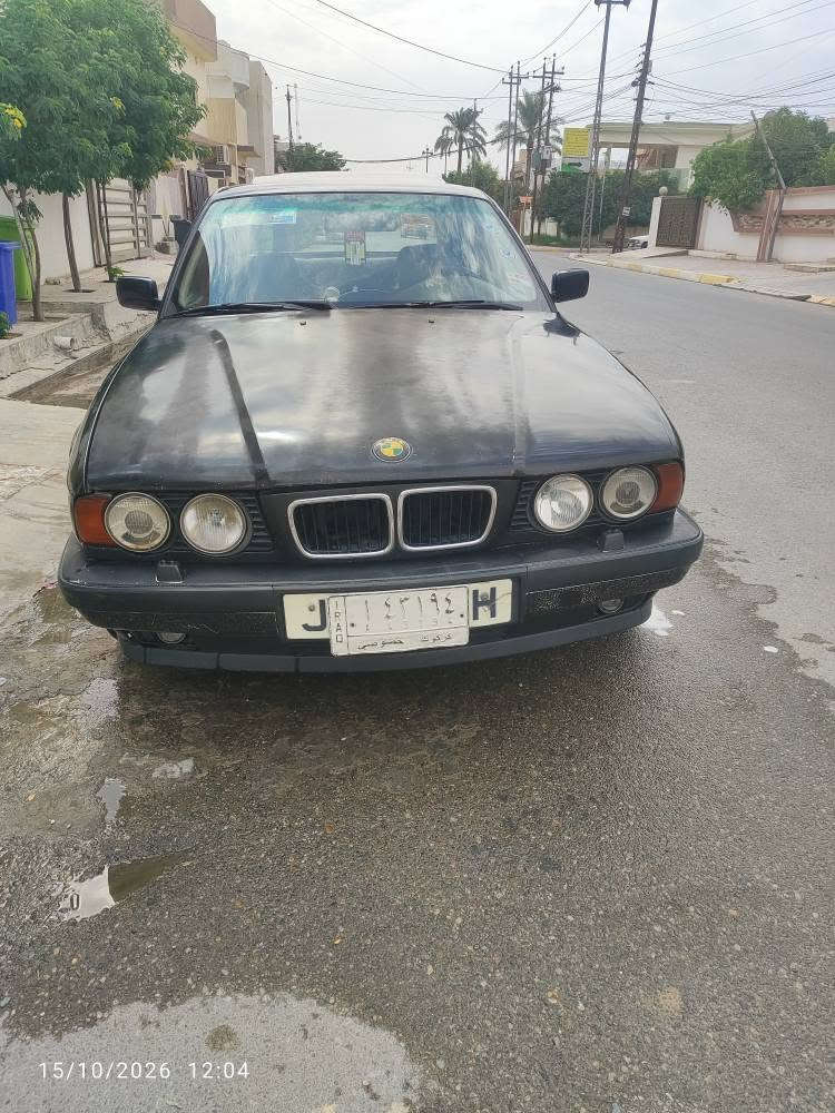 بي ام 325 • ١٩٩١ • كركوك