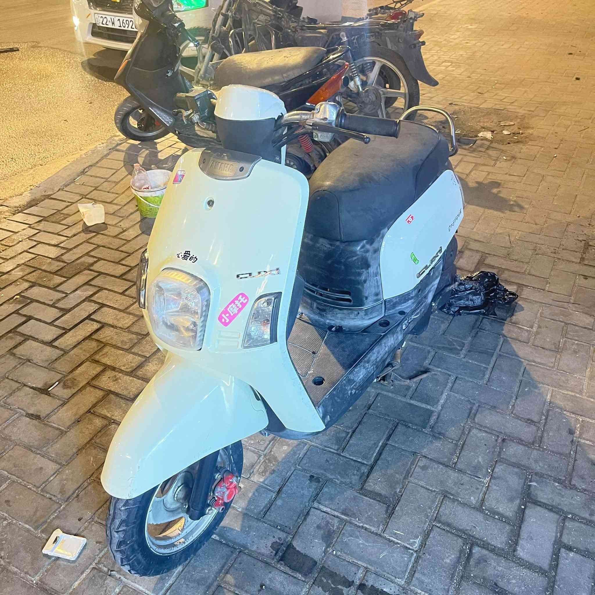 سلام عليكم بوليسي كابريته للبيع كفاله نكره سلف كلشي شغال بيهة مانقص برغي سعر ٩٥٠ وبيه مجال او مراوس بقجمه نضيفة مكان بصره معقل رقم***********
