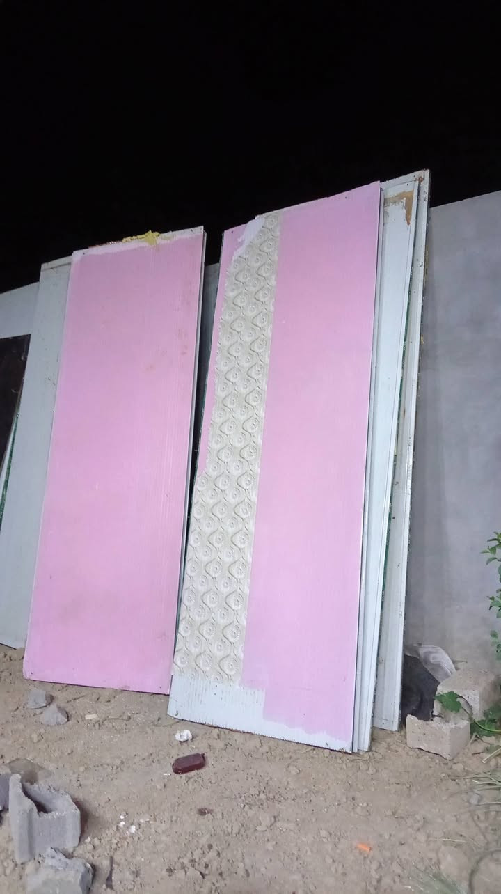 سندويش بانل • ١٤ قطع • ٣م