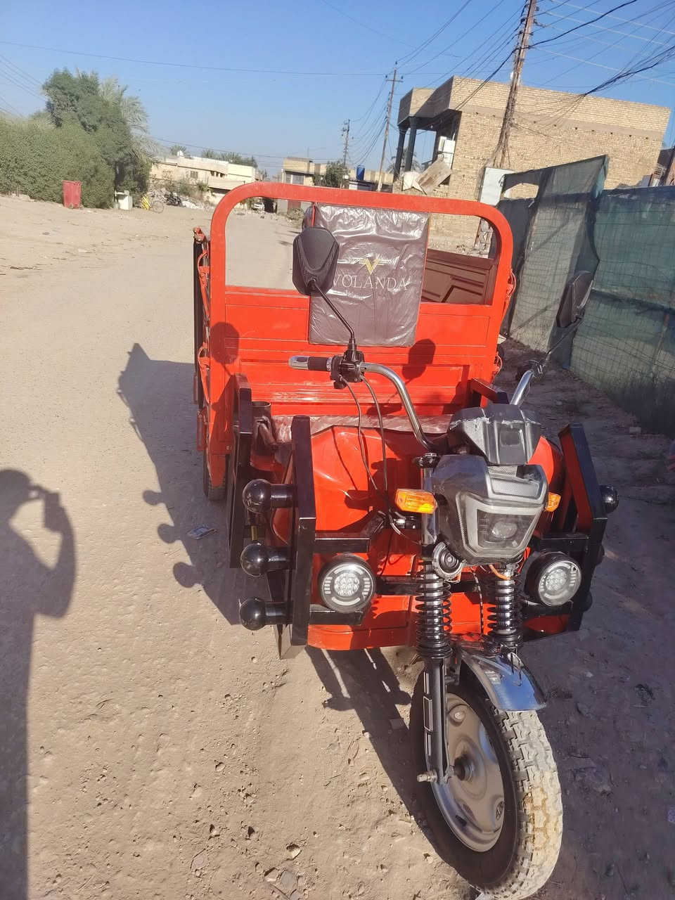 سلام عليكم ستوته فحل شحن جديده فول بطارياتها مصطره جديد السعر ١٣٥٠ وبيها مجال قليل مكان بغداد ابوغريب مكلف بلنشر اتصل ***********
