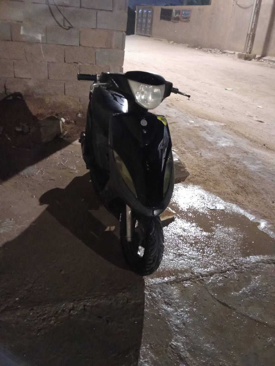 السلام عليكم دراجه ماكس عدله كلشي شغال بيه 
بوشه بلاد 49 نضافه وتعال وشوف بعينك 
البصره ابو الخصيب 
سعر الدراجه 550 راسلوني وبخدمتكم 
هاذ رقم ‏‪***********‬‏
