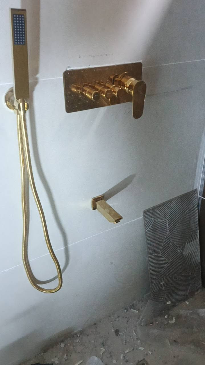 للتأسيسات_الصحيه👬👬
نعمل_بأحدث_الطرق_المتميزه 💪💪
التصميم🏘️
التنفيذ 🛀
. عام. 
 الدقه 👷‍♂️
التزام  ⏰      من_تسليم_العمل 🚰
درجه_ممتازه_بأحدث_الطرق ‏
***********📲 رقمي 
اخوكم كريم محمد

