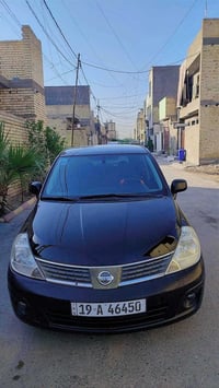 نيسان فيرسا 2008 للبيع وارد امريكي حادثها جنطه وبيها صبغ بابتين والجام...