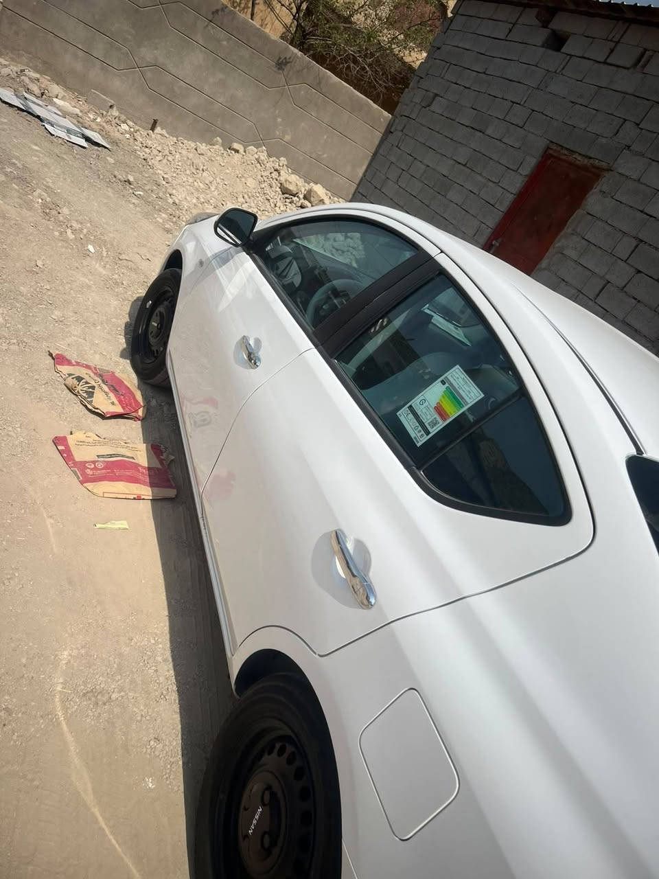 نيسان هندي مديال 25 مكفواله كفاله عامه  
 السعر 129وبيه مجال بسيط ***********
ماشيه 14الف عنوان بصخير

