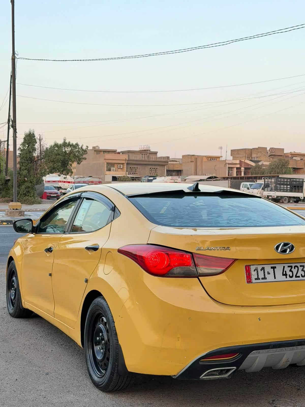 لسلام عليكم النترا ٢٠١٣ امريكي رقم بغداد محرك 1800 دوش السعر ( ٨٨$) مكانها بغداد *********** سياره جديده بدون نواقص تبريد ثلج صدر جديد حادثها حافه البنيد فقط بدون دواخل الشراي يتصل
