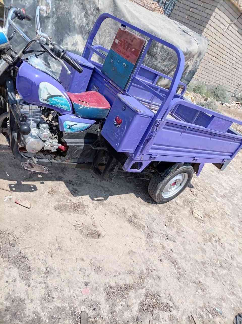 السلام عليكم ستوته جمرة للبيع موديل 2023 مشروع وطني كل غراضها بلاد كهربائيات كلها شغاله مكانها جبايش السعر 2600 وبيها مجال اي استفسار ***********
