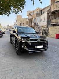 لاندكروز • ٢٠١٩ • ٦٣٠٠٠ كم