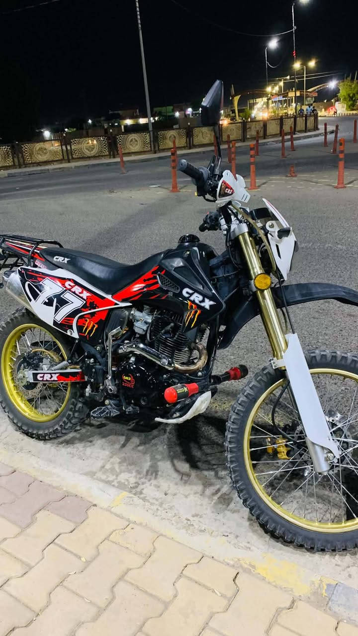 أسلامو عليكم قفاز للبيع سير اكس موديل 2025محرك 250شرط ما مطخوخ صبانه نشاط فول كلشي شغال بي صارلو 4تشهر مطبك بعدو بتواير الشركه السعر 1150وبي مجال اتصل وتدلل ***********
