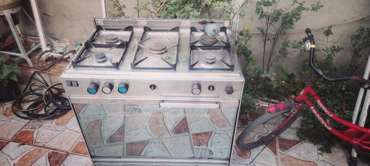 طباخ • نظيف جدا • كركوك