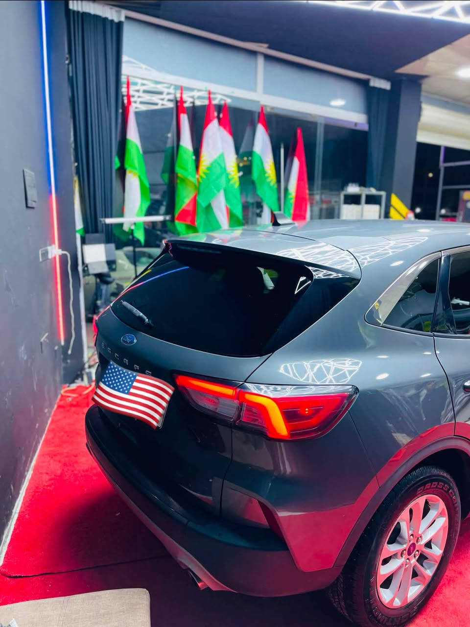 Ford Escep2022
فۆرد ئسکیپ 
مۆدێل ٢٠٢٢
مواسەفات SE
١-شاشە گەورە 
٢-شغاڵ
٣-لایت زینۆن 
٤-تەعدیل سورعە
٥-راداری ئاوێنە 
٦-راداری خەتی سەرجادە
٧-رەقەم سەنەوی تازەیە
٨-دووپارچەی بۆیاغە
٩-چەمەلەغ و بۆنید بێ ناوگرتن 
١٠-ئێرباکی بەس سوکانی تەقیوە 
١١- ٤ مەوجی لێخورینی هەیە 
١٢- تایەی تازەیە 
مەکینەی ١٥ تۆربۆیە بی مەسرەفە کەم بەنزین خۆرە✅
سەیارەکە یەک کێشەی تێدانیەوە زۆر زۆر تازەیە ماڵی دۆستە یەک عەیبی نیە هەتا حەز بکەی سەیارەیەکی زۆر پاک و جوان خاوێنە
تازە دوو جوت تایەی نوی خراوەتە ژێر✅
پاتری تازەیە سەیارەی دەستی خۆمانە ماشااللە پیوسیت بە وەسف ناکات ماڵەکە خۆی دیارە
نرخیشی ١٣٨$ و معامەلەیەکی برایانەی تیدایە
ژم *********** السليمانية, العراق
