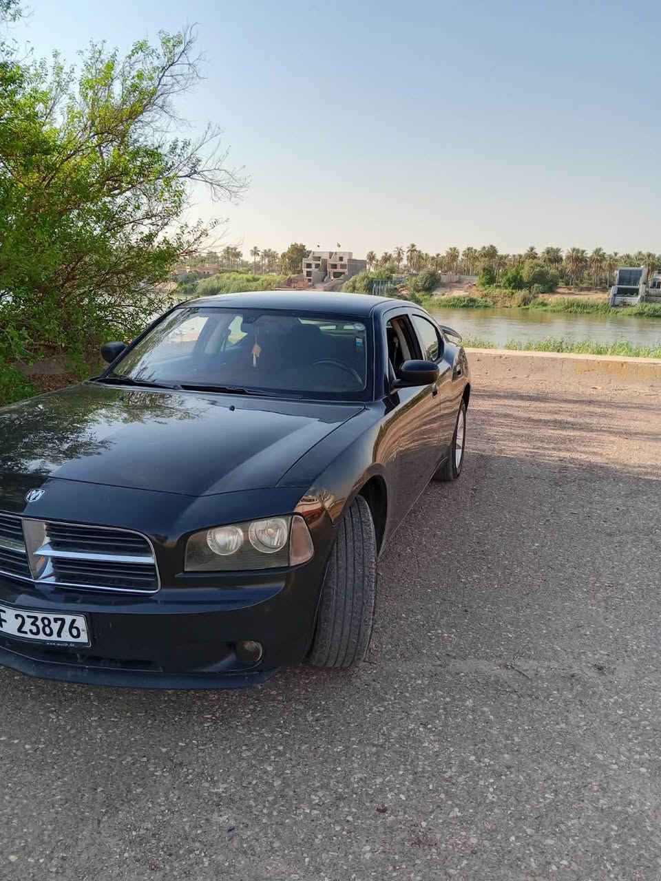 السلام عليكم لبيع جاجر 2009 مكينه 2700 لون اسود سونار وتفاصيلها بل منشور رقم شمالي كيرها عاطل سعرها 72 ورقه رقم صاحب السيارة ‭***********‬ ابو عبدالله اني مكلف بل نشر

نص مكتوب في الصور:
- منشور طه ال محمود