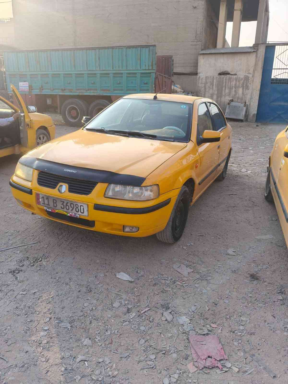سمند • موديل ٢٠١١ • رقم بغداد