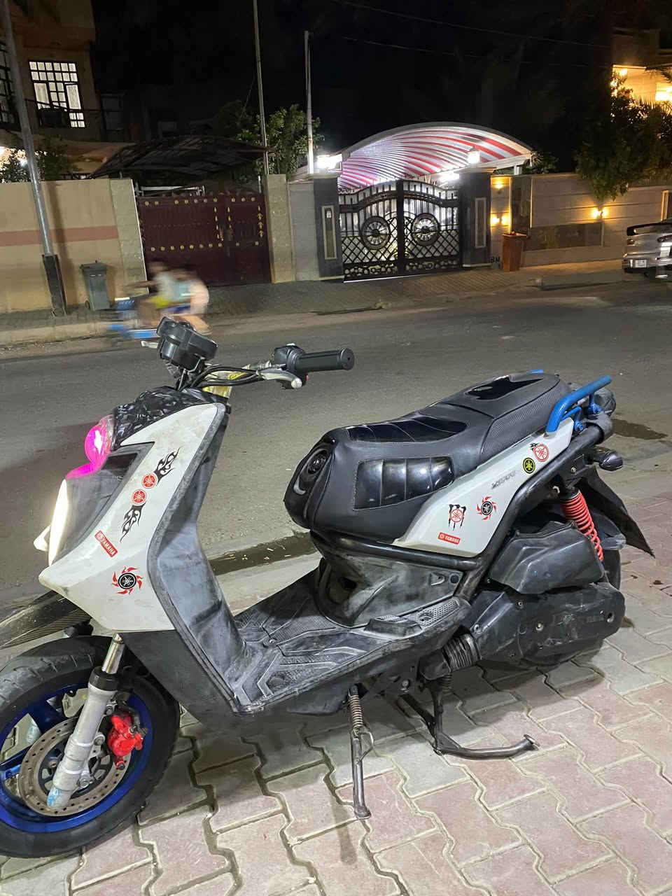 للبيع سكنس جبلي
دراجه كامله مابيها اي نقص 
كهربائيات كامله 
تايرات جدد
سكان رياضي 
دراجه مرتبه ومتعوب عليها 
مكينه خرسه 
***********
