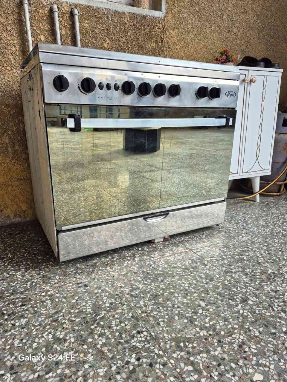 طباخ • فرن كامل • مستعمل