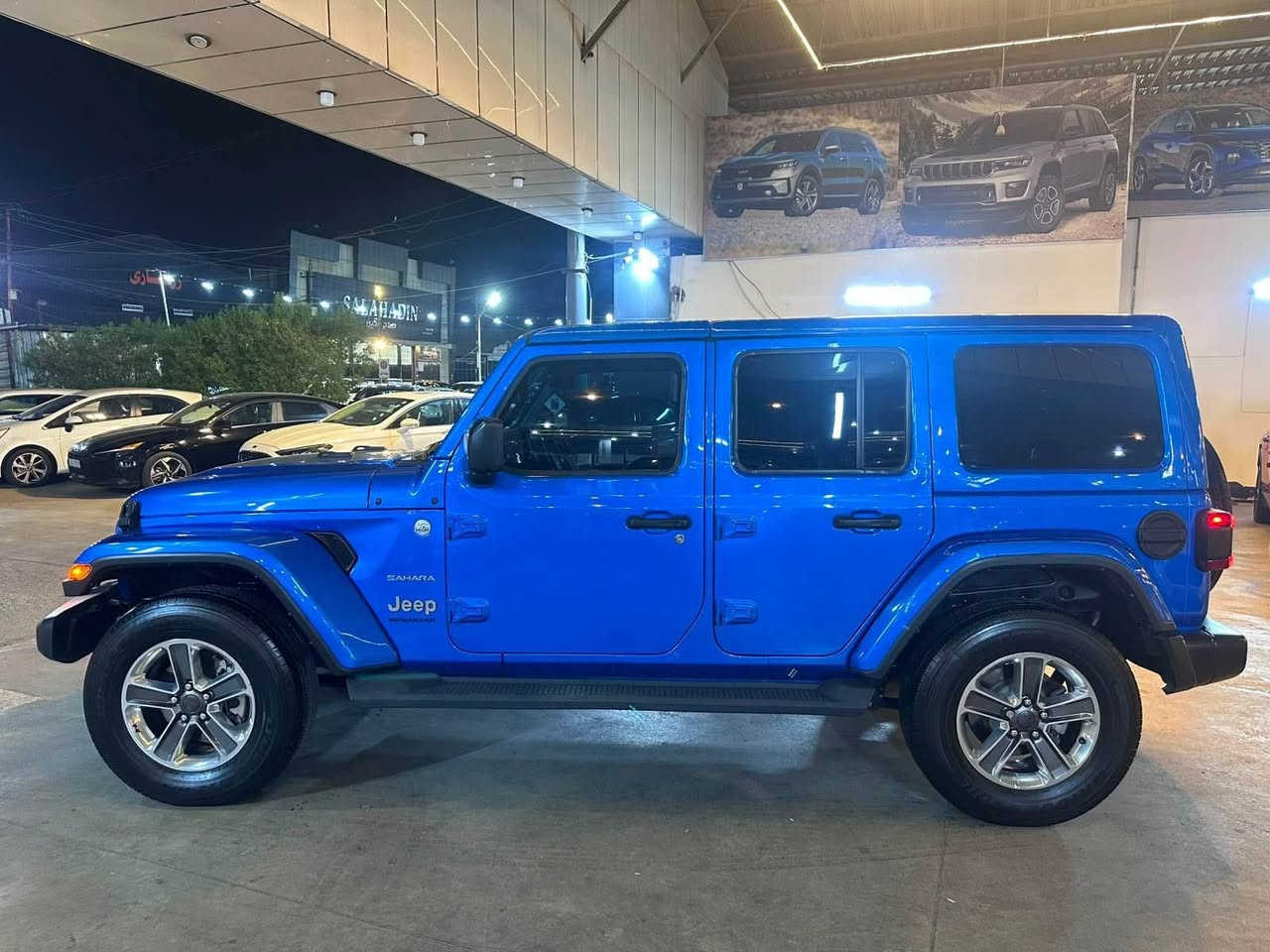 Jeep Wrangler 2023 SAHARA

Clean : كلين

موبايل : ***********
واتساب : *********** مخمور, أربيل
