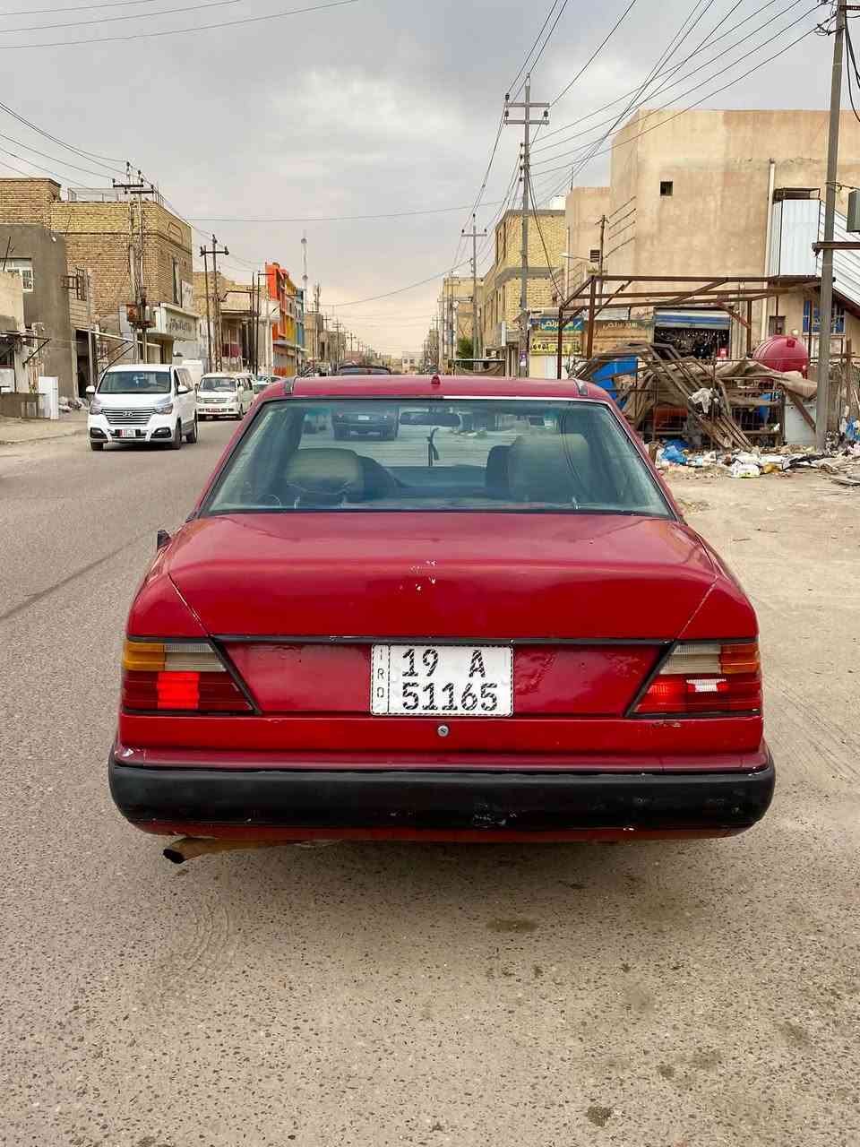 مرسيدس دب • ١٩٨٨ • رقم كربلاء
