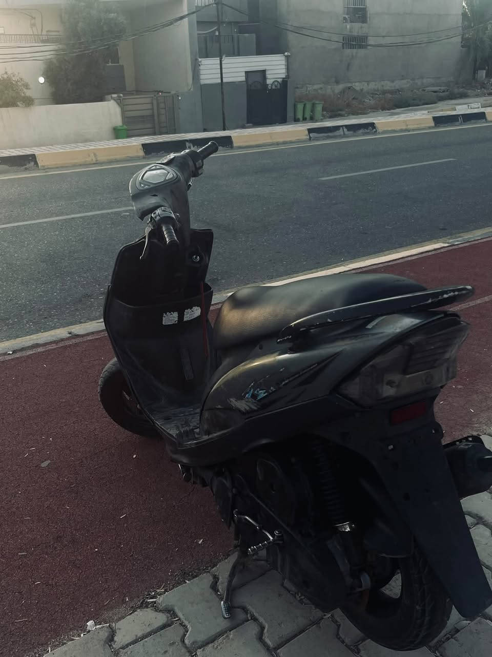 سلام عليكم دراجه ماكس للبيع مكفوله كفاله عامه كله بلادي كهربيات كله شغاله نقص باتري 
شرط أكفلك مكينه ممفتوحه وين متوديهه وديهه السعر 600 وبيه مجال لطيبين
المكان التحرير قرب ماريا مول 
الرقم *********** متواجد واتساب
ومسنجر
