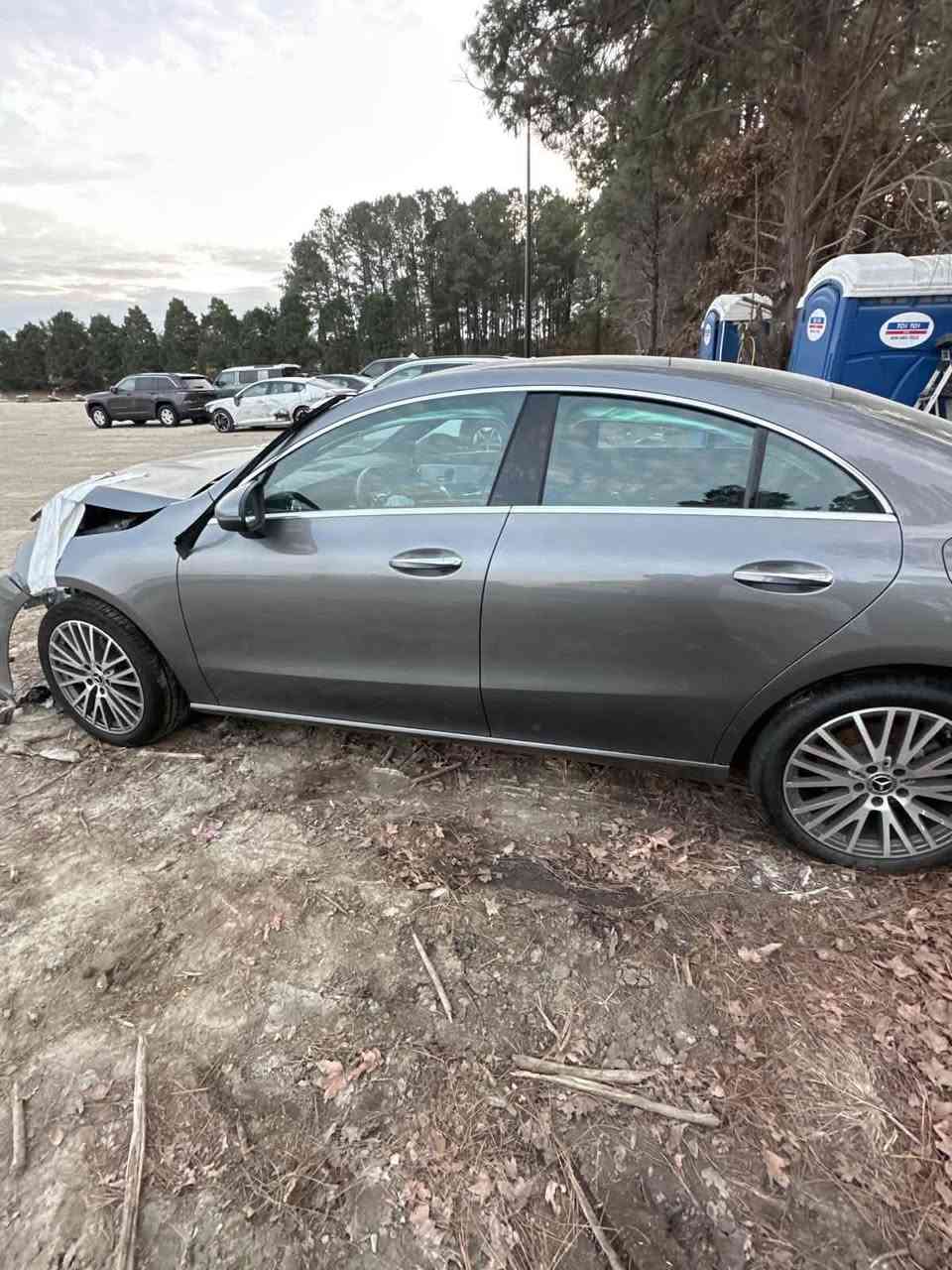 سلام عليكم 
للبيع 
مارسدس Cla250 
موديل 2025 
اقل شهر من دخول جديد كتاب شهداء البصره ابيع عل حادثها كما موضح بل الصور ارباك دركه وبرده والرجلين فول للخير تفاصيل اكثر راسلني واتساب ***********
