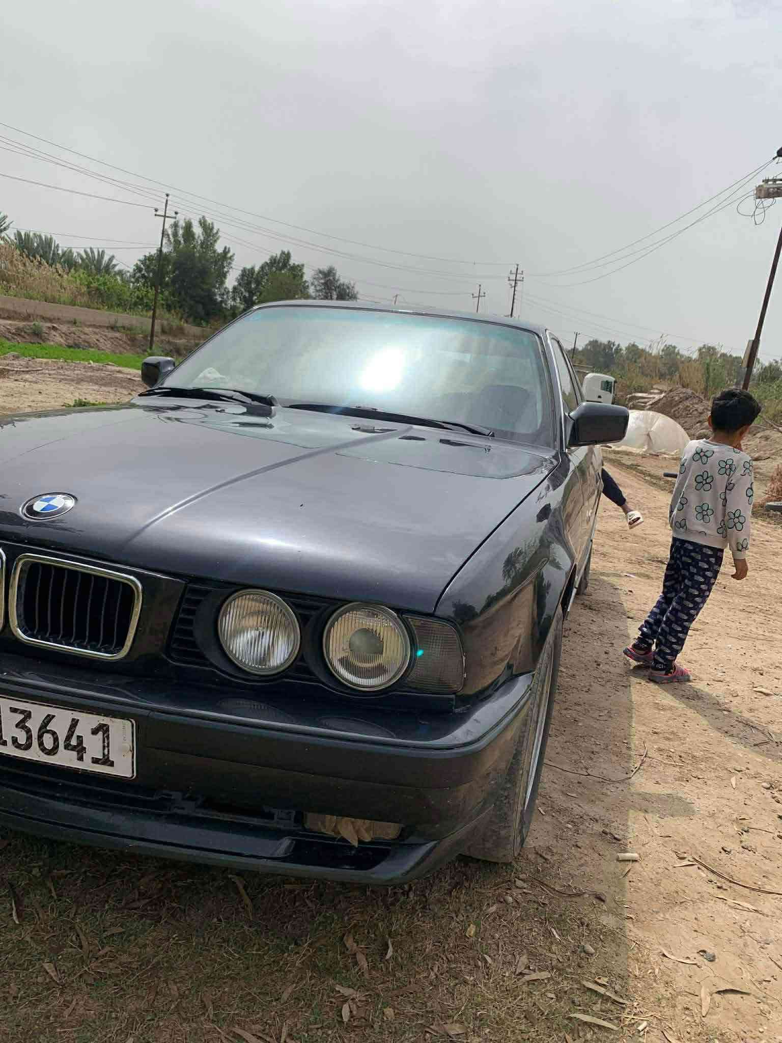السلام عليكم.
Bmw525
محرك مفتوح
صدر امامي خلفي
محرك حاويه 
ضفيره وكهرائيات تخبل
بسمي تحويل ثاني يوم
السعر52وبي مجال
بغداد***********
