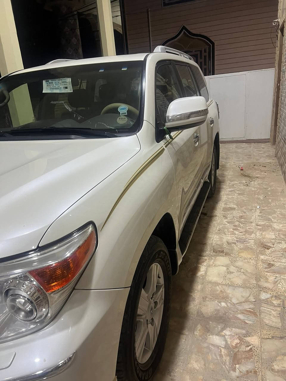 لاندكروز بريم مديل ١٥ كفاله عامه فول مواصفات مكان نجف سعره ٤١٠ وبيه مجال ***********
