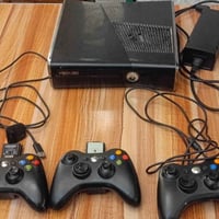 Xbox 360 • مهكر • هارد ٢٥٠GB