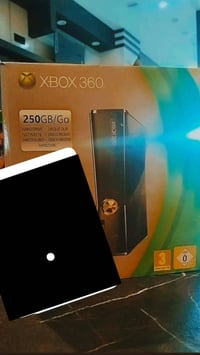 اكس بوكس 360 • نظيف • للبيع