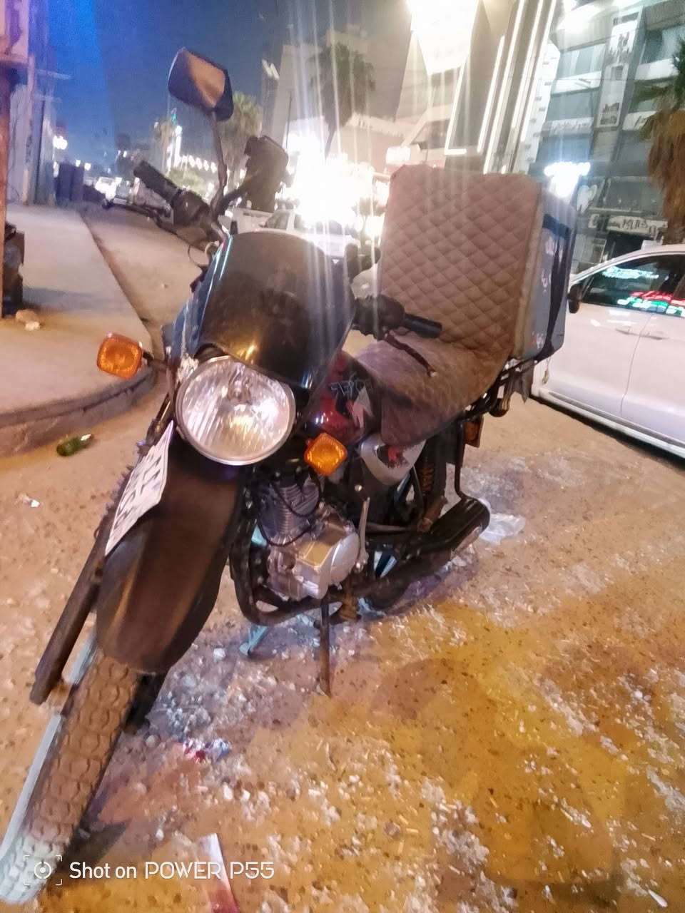 سلام عليكم.
بوكسر 22 محرك ايراني جانت بل حجز وبايكين غراض من المحرك البلادي ف بدلنالها المحرك محرك هذا 5 كير مامفتوح دراجه بس جوزه تبدللها حلوه دبلات عل بلاد كهربائيات شغاله كلها كاملا  تاير امامي جديد رقم وسنويه رقمها نكليزي تحويل ثاني يوم والدراجه مامتعوبه قبل فتره طلعت من الحجز السعر مليون ونص بيها مجال للطيبين مكاني بغداد البياع ❤️.

رقمي بي واتساب ***********.

نص مكتوب في الصور:
- Shot on POWER P55