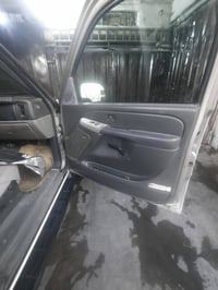 سياره يوكن ٢٠٠٢ فحل محرك ٥٣٠٠كير ١٠٠٠ سياره لون شباني لاصلي نصبغت بيض ...