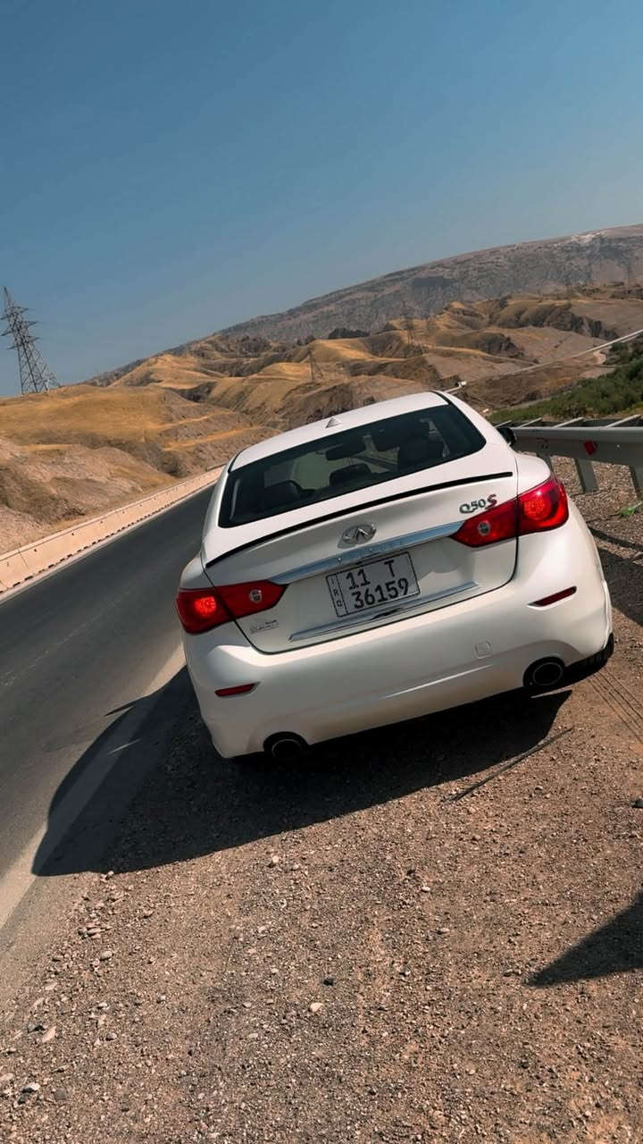 انفنتي q50 2017 تو ويل
وارد امريكي 
ماشية 86 الف مايل 
محرك 3000 تون تيربو 
صدر امامي خلفي جديد 
ادامة  منضومة بانزين و فلاتر كاملة 
راديتر تبريد تيربو الكبير 
محرك مبدل جديد 
كير مكينة تبريد خير من الله 

 حادث امريكا شوية من الباب و الجاملغ الخلفي و هنا بغداد صار بيهة طخات بدون دواخل 5 قطع ابيع احزام  
مكان السيارة شارع فلسطين 
*********** 
السعر 113 و بي مجال

