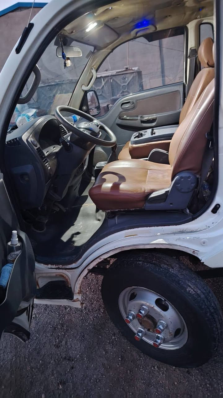 السلام عليكم كيه فحل للبيع مشروع وطني تحويل ثاني يوم بصره موديل 16عنوانها بغداد جسر ديالى الاستفسار الاتصال عله الارقام التاليه*********** ألاثير الاسيا *********** الشراي يتصل مكلف في النشر سعر عله الرقم
