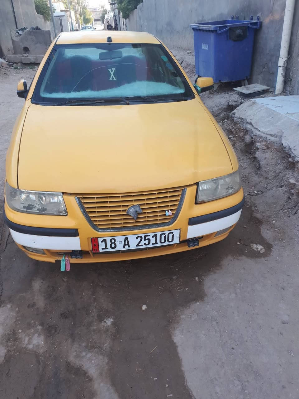 سمند موديل 11 ناطقه رقم بابل انكليزي سنويه جديده ل 27 هيئه مصفره عليها غرامه 200 الف ع المشتري شرط التحويل  مكينه وكير فرنسي مكفولات   تخم تاير السعر 30 ورقه وبيها مجال مكان السياره طويىيج للاستفسار ***********

