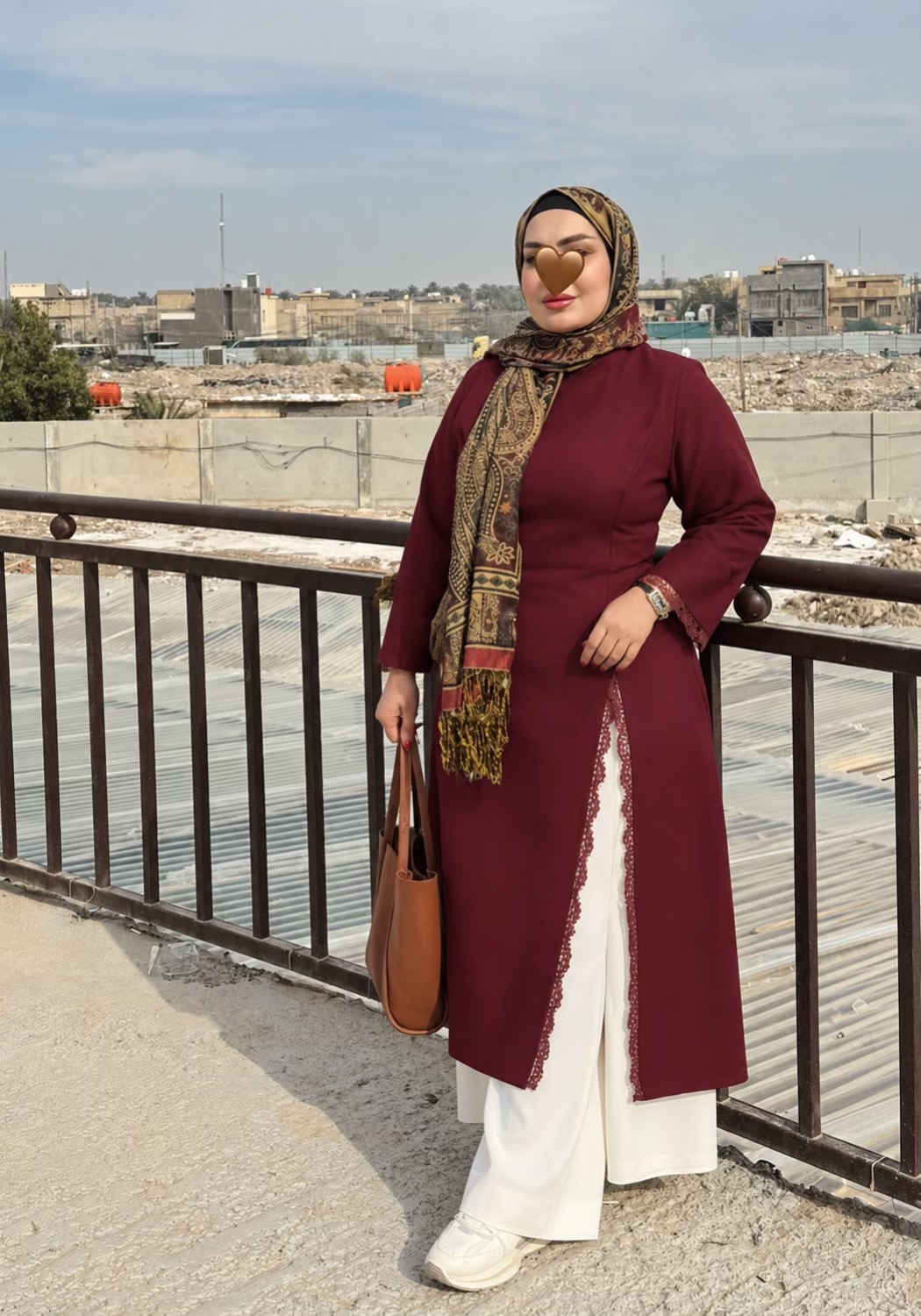 قميص طويل • علي البيروتي • مقاسات ٣٨-٤٨