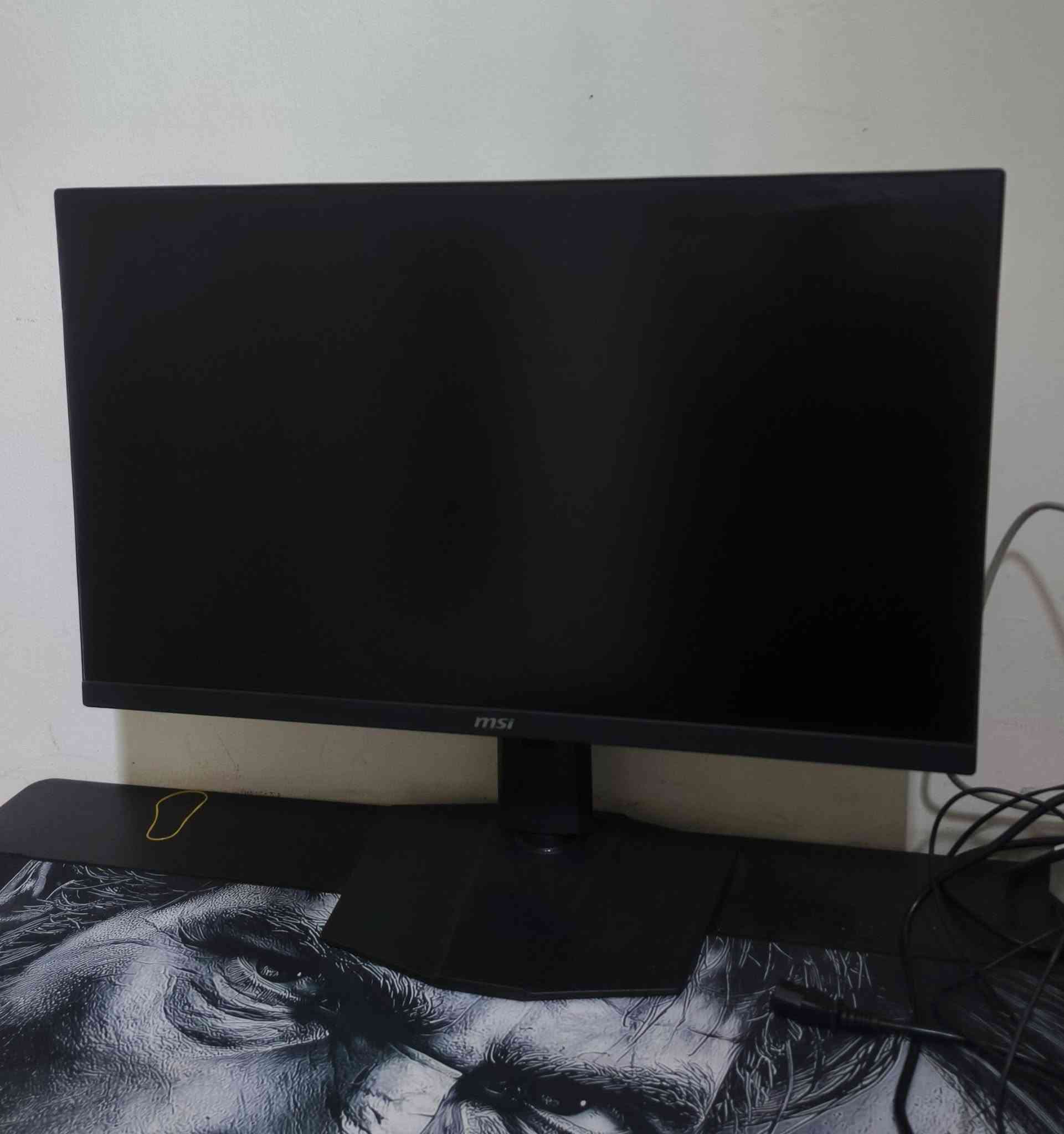 MSI كيمنك • ٢٧ بوصة 4K • استعمال ١٥ يوم