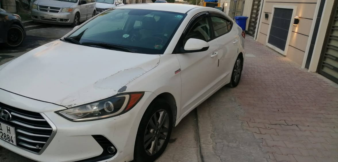 النترا 2018 رقم بغداد باسمي تحويل ثاني يوم مواصفات ثلث انضمة قيادة حساسات مري جانبية كامرة دوارة خلفية ضررها صندوك وجاملغ خلفي  ماشية 143 ميل تخم تايرات جديد السيارة مكفولة من اي عطل سعرها 110 ومجال بسيط للشراي الرقم*********** بغداد, العراق
