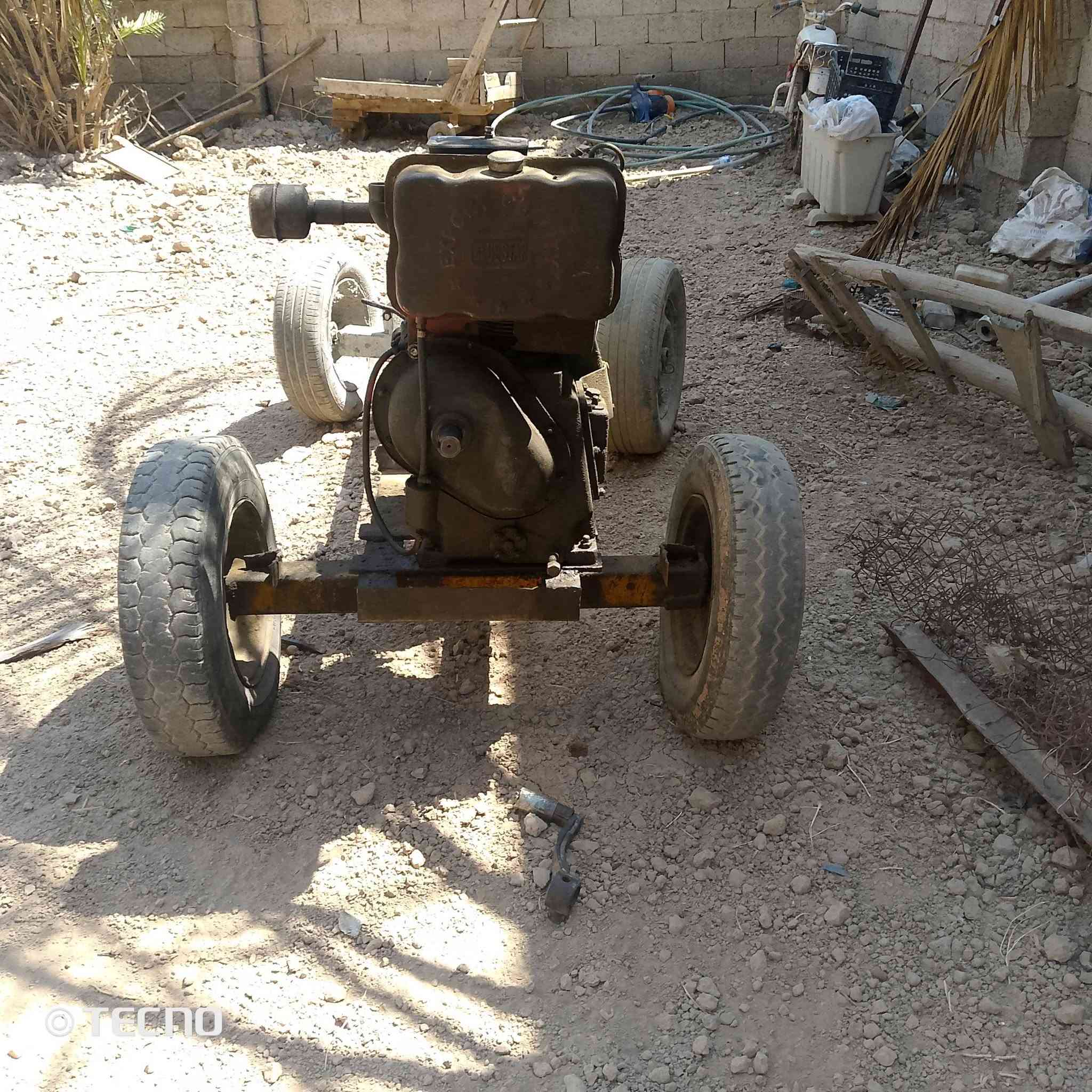 السلام عليكم البيع ‏‪***********‬‏

نص مكتوب في الصور:
- TECNO