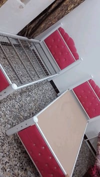 جسر ديالى • غرفه اخشاب • سرير
