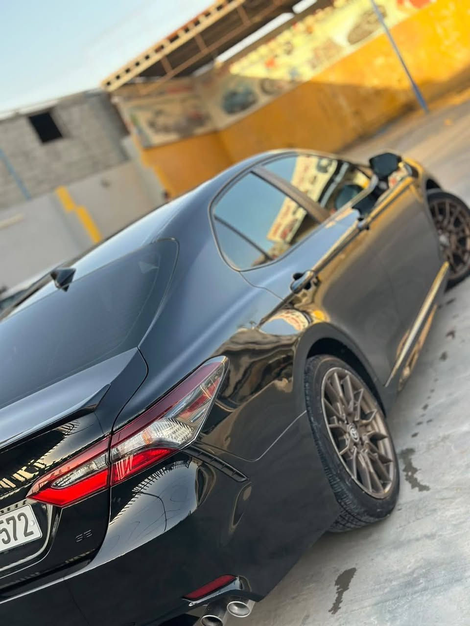 كامري SE • موديل ٢٠٢٣ • ماشيه ١٢٠ الف