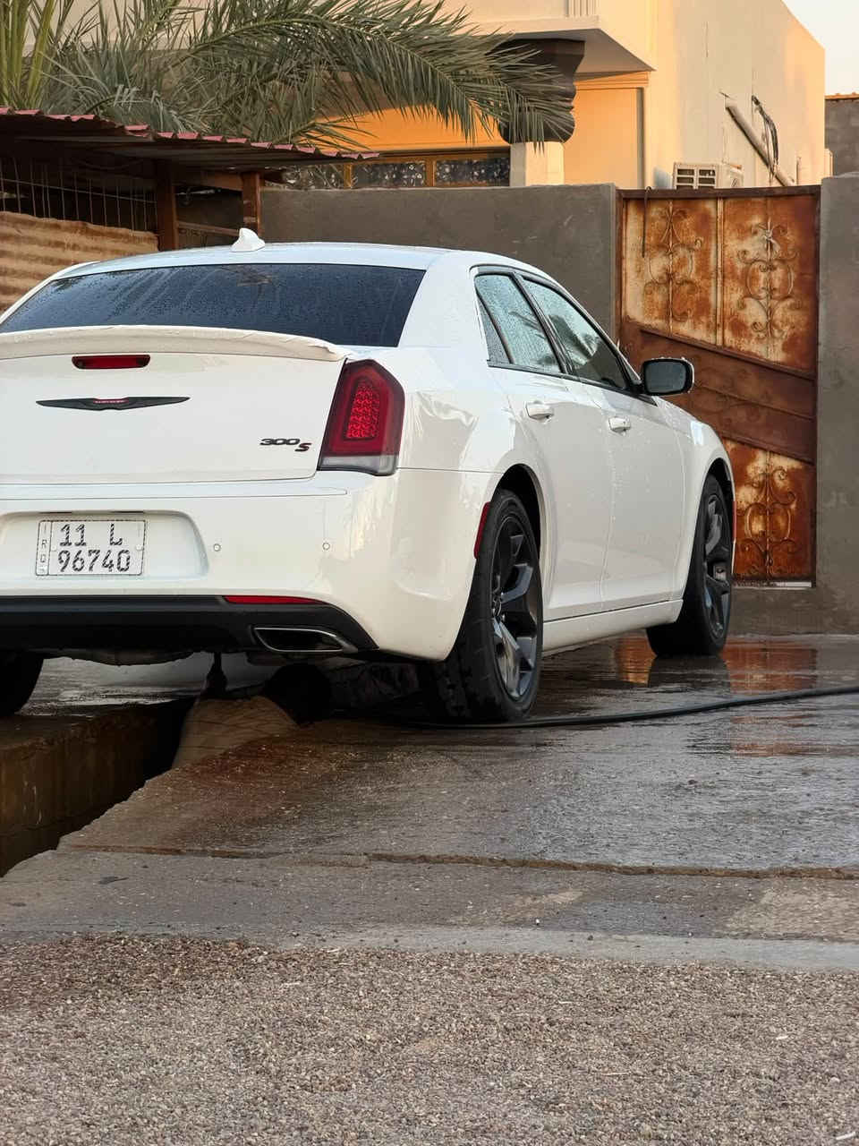 يالله سلام عليكم كلايسلر اوباما S23اصل اخر اصدار مكينة3600كفالة من صبق والفتح والتبديل والزلغ بيها بارد بيديئار بصندوگ بدون فتح وبدون تكحيل وبدون تقسيم وطلقتين بجاملق الامامي مسحوبات كارت فقط دعاميات كفالة اقرا تفاصيل كلهن ذاكرهن الك سيارة مثل ماشوف بصور واحلى من صور سيارة دخول جديد ضباط رقم بغداد تحويل ثاني يوم 
مواصفات السيارة 
رادار جانبي +خلفي
دخول ذكي نقطة عمياء +اشارة بالمري
سماعات مضخم 6+دمام بحنطة
نضام سبورت +عادي+شفتات ستيرن
كامرة دوارة +حساس خلفي 
شاشة وعينة نضام رياضي كشنات كهرباء ⚡️ 
تدفئة حضن علامة sسيارة فول 
كير ومكينة وحدادة وتبريد بحالة الوكالة 
مكان السيارة البصرة قضاء القرنة بني منصور 
شراي اتصل ع رقم وتدلل*********** السعر 298وبيها مجال
