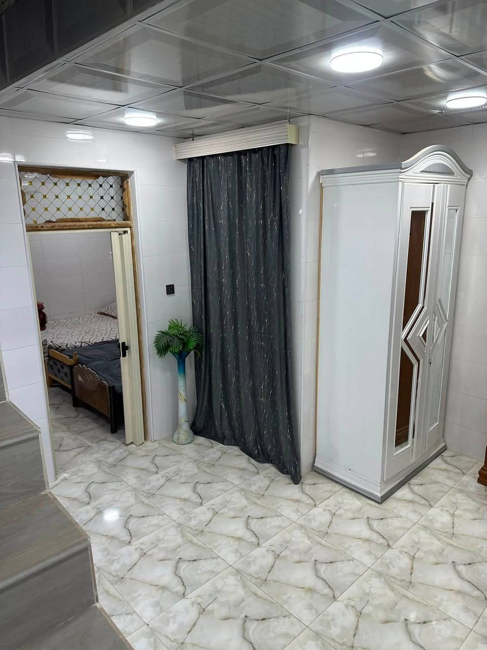 ‏يا الله بيت للبيع طابو صرف نجف حي ميسان

‏المساحة 50 متر. طابقين قرب شارع الكات

‏ قطاع 23. طابق الأول  غرفة    صالة    مطبخ

‏صحيات  الطابق الثاني.  غرفة     صالة     صحيات

‏السعر   72  مليون  وبي مجال 
"""""""""""""""""""""""""""""""""""""""""""""""""""
    ‏مكتب أبو حوراء الحسناوي والعقار 

‏الاتصال    ***********   و *********** 

‏عنوان المكتب نجف حي ميسان شارع الكات مقابيل السوق الأخير بإدارة أبو حوراء الحسناوي ￼
