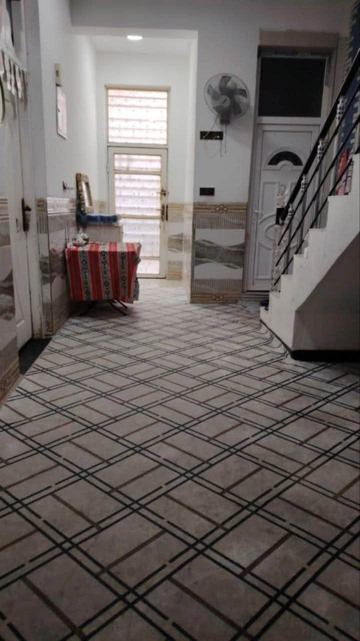 🏡 فرصة مميزة للبيع – بيت طابق واحد (ركن)
📍 الموقع: خلف محطة حمورابي – يبعد 200 متر فقط عن شارع بغداد
📐 المساحة:. 107 متر
📄 النوع: زراعي (سند 25)
✨ التفاصيل:
• غرفة نوم
• هول
• استقبال
• منور
• مجمع صحيات داخلي وخارجي
• موقع ركن 

📞 للاستفسار:
*********** 

🔥 مميزات قوية:
✔ قريب من الشارع الرئيسي
✔ مناسب سكن أو استثمار
✔ منطقة مخدومة وكامله من الخدمات

الواجهه/8.5
النزال/13.25
المساحه الكليه/107.9

#عقارات_الحلة #بيع_بيت #بيت_للبيع #الحلة #بابل #عقار #استثمار #عقارات_العراق #فرص_عقارية
