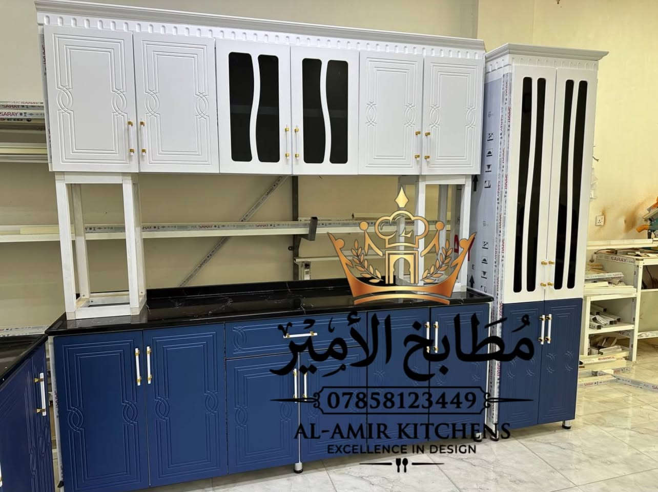 كاونتر جديد تزكام انفصله حسب الطلب 
قياس ٣امتار مع فاترينه 
وسنك متر و٣٠ كامل مرمر 
عنوان اربيل نقل حد بغداد علينا 
للستفسار ع خاص او واتس ***********
