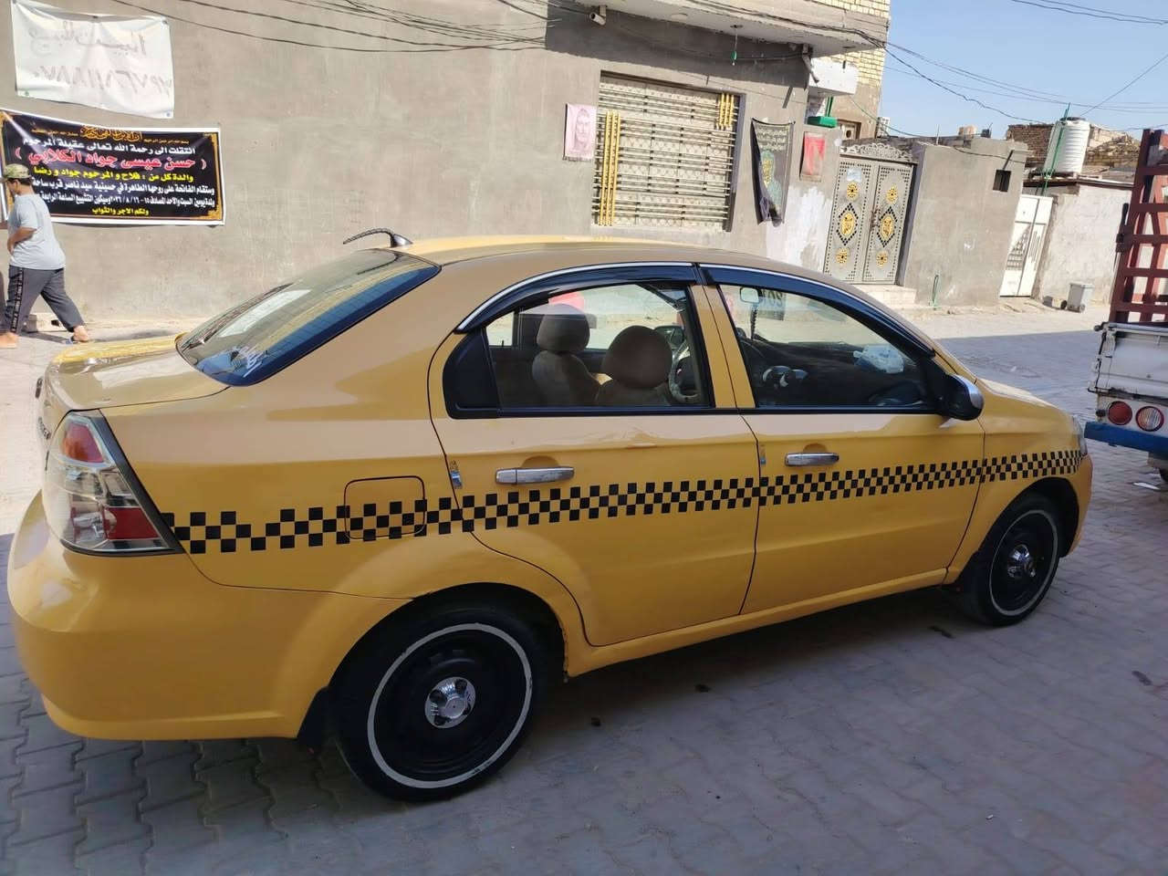 سلام عليكم افيو موديل 10 سياره كفاله بيه طخات بصيطه كير محرك كفاله مداور ثاني يوم مصفره سياره السعر 48 بيه مجال بصيط  مكاني النجف *********** خاص ماارد
