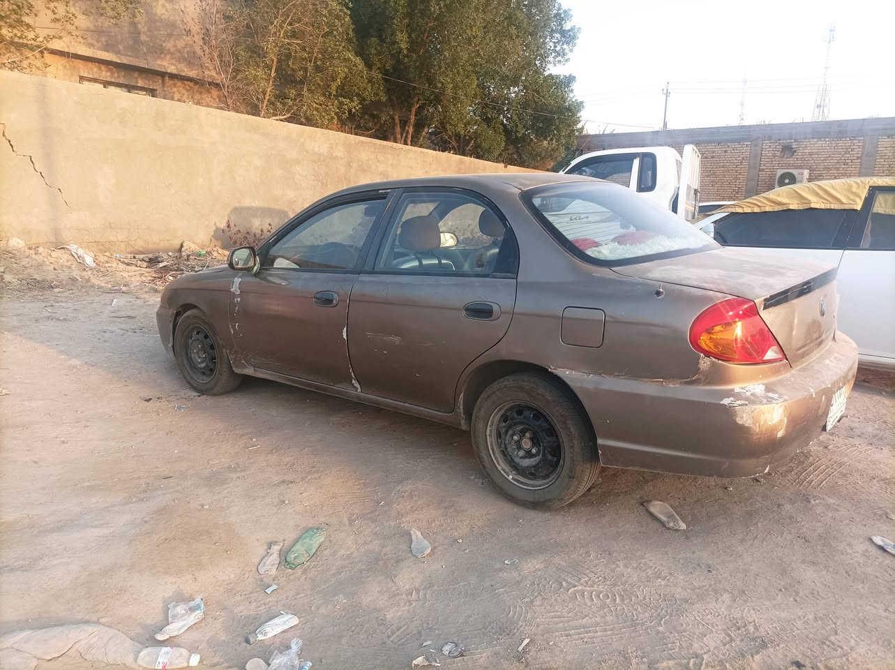 السلام عليكم سبكترا رقم بغداد بسمي كير ومكينه وتايرات جدد وباتري جديد سعرها 33 سياره جاهزه وترايها للبصره شراي ***********
