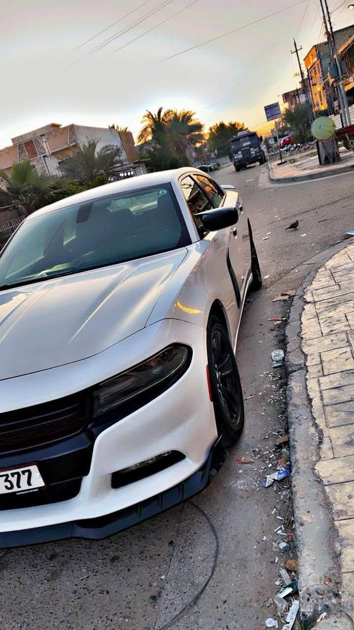 دوج جارجر 2019 حادثه حرق محرك  مبدل المحرك وعقل وضفيره كله جديد
بنيد امبدل بس الجاملغات نفسهن تعمرن ما تبدلن 
وبيه بارد بسيط كلش بسيط باب الخلفي عكس السايق 
السياره فئه SXT 
تحكم سترين 
تغشيل ع بعد 
مديل 19 
شاشه كبير بلادي 
حساس خلفي 
كامره خلفي 
السياره بدون ايرباك 
رقم الجديد  الانكليزي 
باسمي السياره 
ويل 18 
تو ويل
***********
