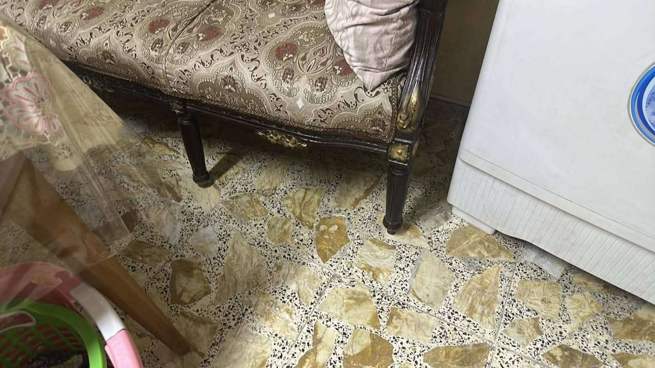قنفات ثنين وطبلات ثنين مرمر ب١٥٠
