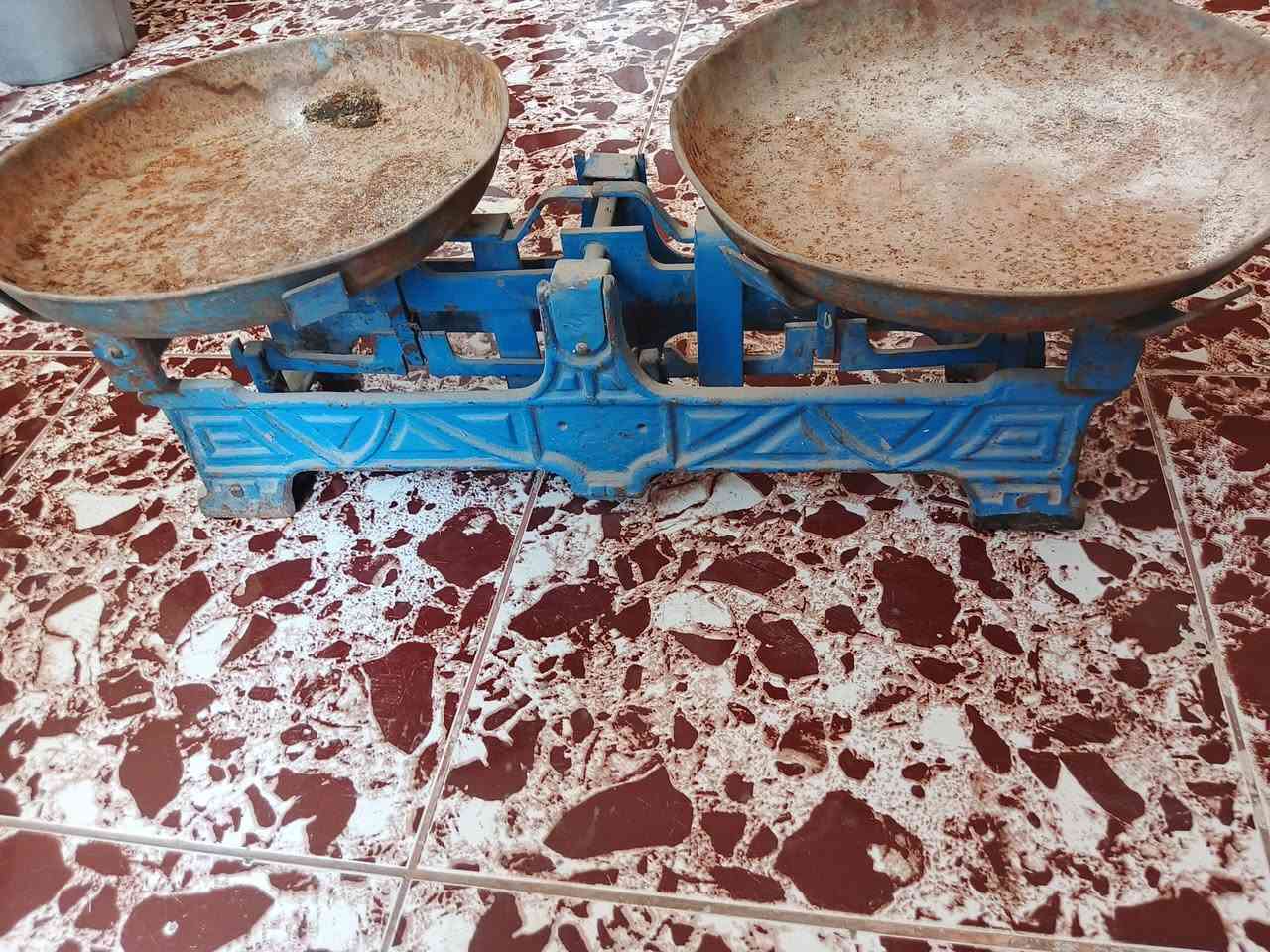 السلام عليكم من رخصه مدير الكروب ميزان حديد اتصل على رقم راعي ***********

