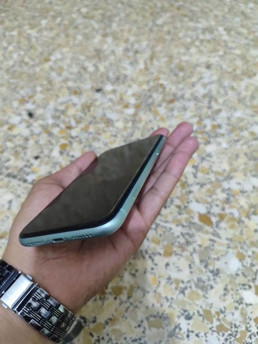 مبدله شاشه اصليه وبطاريته 95 وذاكرته 128
رقمي ***********
